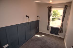 Bedroom- click for photo gallery